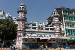 De Sunni Jameh Moskee in Yangon, Myanmar
